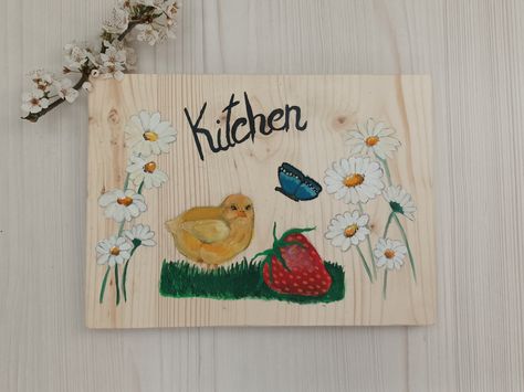 This unique hand painted sign will give your kitchen a warm feeling and will express to your friends and family what type of person you're. This custom painting is the finishing touch for your  kitchen for sure. Decoration Nature, Kitchen Painting, Cute Painting, Baby Chicken, Handmade Wood Signs, Sign Painting, Painting Kitchen, Baby Chickens, Wood Boards