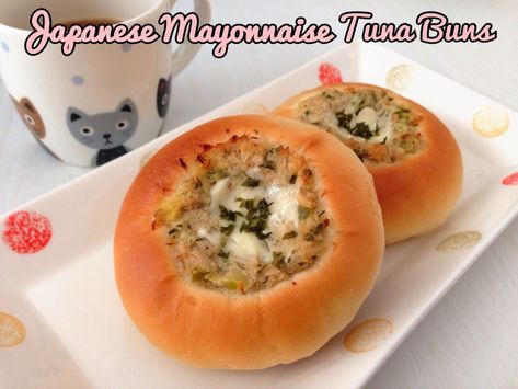 MinJi's Kitchen: Japanese Mayonnaise Tuna Buns Heart Shaped Bun, Tuna Buns, Easy Breakfast Food, Asian Pastries, Baked Tuna, Baking Savory, Japanese Mayonnaise, Kitchen Japanese, Pork Floss