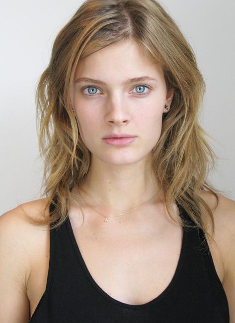 Constance Jablonski Polaroids Constance Jablonski September 2011 Polaroids Tyra Banks Without Makeup, Famous Supermodels, Models Without Makeup, Woman With Blue Eyes, Constance Jablonski, Polish Models, Light Blonde Hair, The Gazette, French Models