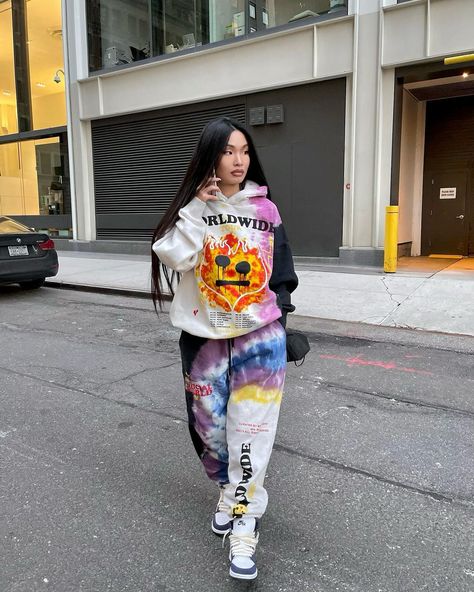 Jenny Lin, Hip Hop Print, Casual Street Wear, 90's Fashion, Photo Insta, Tomboy Style Outfits, Cute Comfy Outfits, Streetwear Fashion Women, Cute Swag Outfits