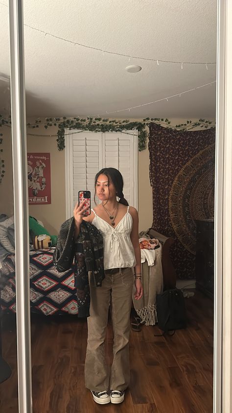 cordoury flare pants & edith brandy melville tank outfit idea Flare Leggings Outfit Tank Top, Brandy Priscilla Pants Outfit, Edith Tank Brandy, Priscilla Pants Brandy Melville Outfit, Brandy Heart Tank Outfit, Red Yoga Pants, Brandy Melville Edith Tank, Brandy Melville Heart Tank, Flare Outfit