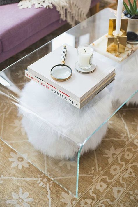 ghost coffee table concept Clear Coffee Table, Small Space Hacks, Lucite Furniture, Lucite Coffee Tables, Acrylic Coffee Table, Acrylic Furniture, Coffee Table Styling, Table Cafe, Cool Coffee Tables