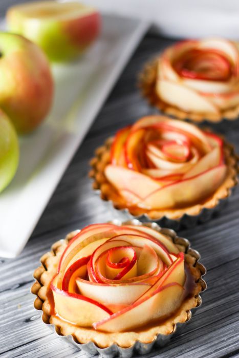 Caramel Apple Tartlets, Apple Tartlets, Fall Desserts Easy, Fall Dessert Recipes, Double Barrel, Christmas Dessert, Apple Desserts, Fall Treats, Christmas Cooking