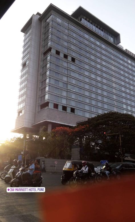 Pune  Marriot ,it is  The huge- view Pune City Night View, Pune City Snapchat Stories, Pune Night View, Pune City Aesthetic, Pune City Snaps, Pune City Photography, Pune Snap, Iphone Wallpaper Pokemon, Beat Girl