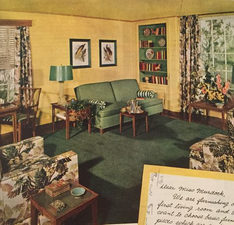 1940s Living Room, 1950s Living Room, Colonial Living Room, Sala Vintage, Retro Rooms, Old House Interior, 1940s Home, 70s Interior, Retro Interior Design