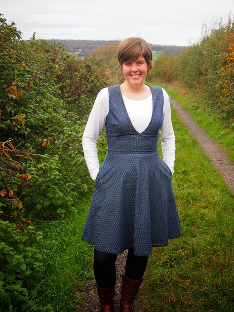 I was wandering aimlessly around Fabricland in Bristol a month or two ago not feeling inspired by... Pinafore Sewing Pattern, Pinafore Dress Pattern, Diy Dresses, Pattern Dress Women, Feeling Inspired, Corduroy Dress, Nightingale, Pinafore Dress, Clothes Crafts