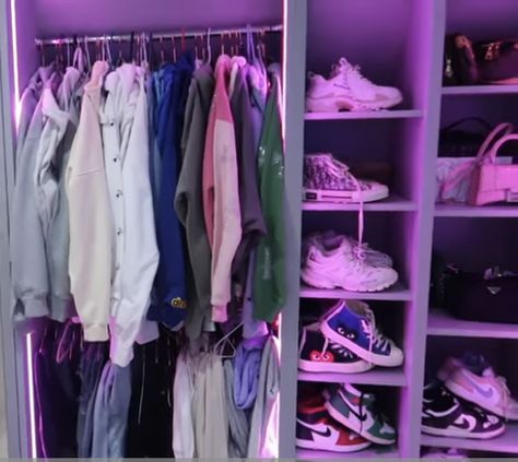 Tiktok Bedroom, Sneakerhead Room, Purple Bedrooms, Purple Bedroom, Aesthetic Room Ideas, Wardrobe Room, Closet Inspiration, Room Closet, Room Design Bedroom