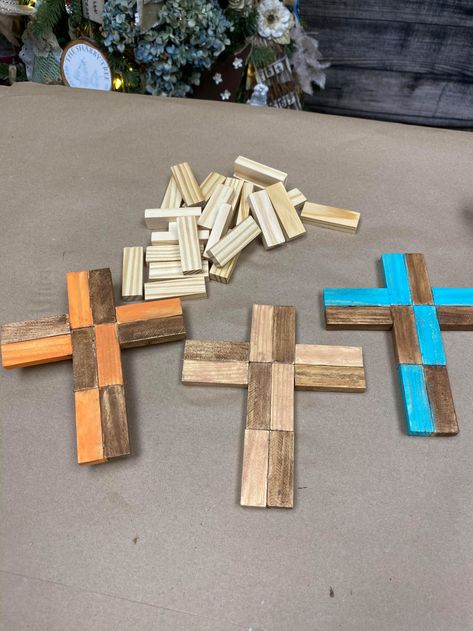 Christian Craft Ideas To Sell, Dollar Tree Tumbling Blocks Crafts, Jenga Block Cross, Cross Crafts Diy, Tumbling Tower Block Crafts Diy, Jenga Block Crafts Diy Dollar Tree, Diy Wooden Cross, Jenga Block Crafts, Diy Crosses