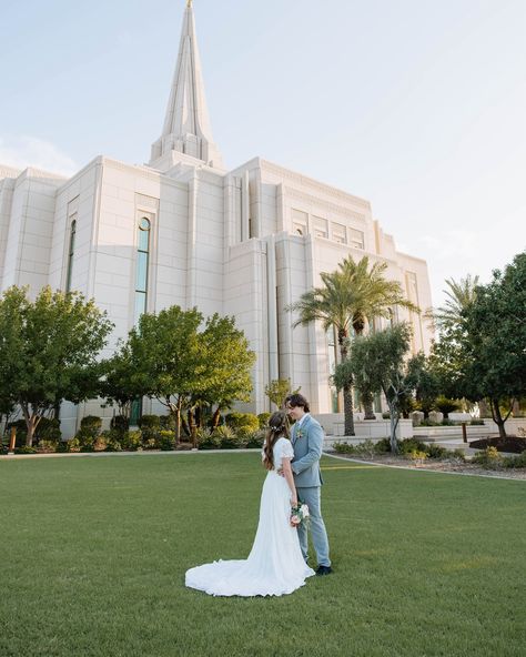 the decker’s 💛 • • bridal photos like these are exactly why I encourage my lds couples to book a separate bridal session apart from their wedding day! temple exits can be hectic, and typically there’s not a lot of room to take intentional time and focus on photos of just you & your love. bridals sessions are not only perfect for documenting your first look, but for taking the stress off of bridal photos on your actual day too 🫶🏻 it was so nice to walk around the temple ground with madison ... Temple Marriage Pictures, Laie Temple Wedding, Lds Temple Wedding Pictures, Lds Temple Wedding Photography, Bountiful Temple Wedding Pictures, Bridal Session, Bridal Photos, First Look, Temple