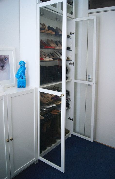 Malm Walk In Closet Ikea Hacks, Ikea Closet Design, Diy Kallax, Walk In Closet Ikea, Billy Shoes, Ikea Shoe Storage, Bookshelf Designs, Ikea Closet Hack, Ikea Closet Organizer