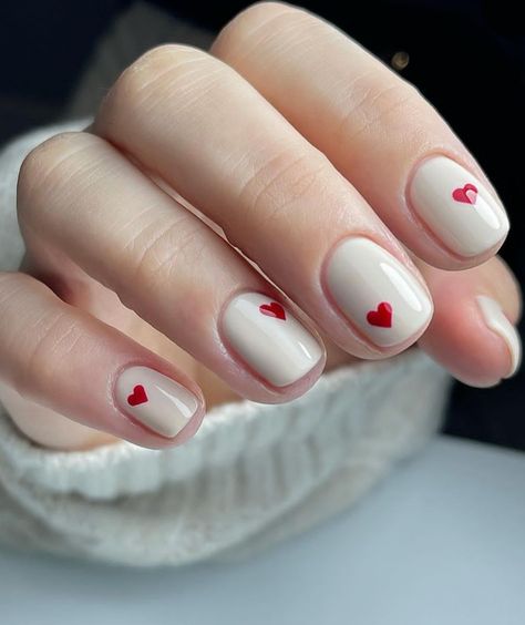 Gel Polish Nails, Hello Nails, Polish Nails, Subtle Nails, Fancy Nails Designs, Gelish Nails, Simple Gel Nails, Pretty Gel Nails, Short Nail Designs