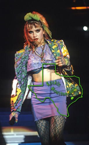 Madonna - May 4, 1985 at Hofheinz Pavilion - Rockin Houston Madonna 80s Outfit, 1980s Madonna, Madonna Rare, Madonna Fashion, 80s Trends, 80s Party Outfits, Madonna Music, Madonna 80s, Madonna Photos