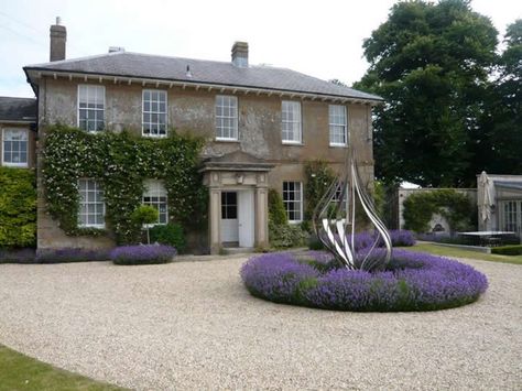 Round About Driveway Landscaping, Victorian Driveway, Circle Driveway Landscaping, Pebble Driveway, Round Driveway, Circle Driveway, Driveway Entrance Landscaping, English Estate, English Houses