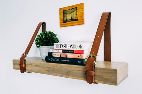 Belt Upcycle, Easy Diy Shelves, Leather Strap Shelf, Diy Shelves Ideas, Leather Strap Shelves, Shelf Inspiration, Window Seats, Diy Shelves, Easy Diy Projects