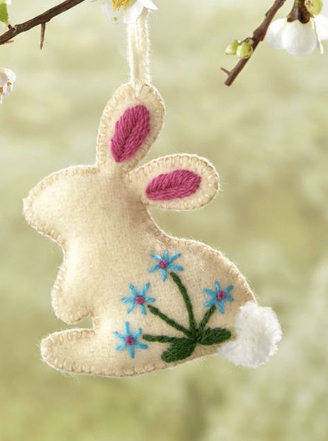 Felt Turtle, Bunny Ornaments, Embroidered Bunny, Felt Bunny, Felt Christmas Ornaments, Felt Christmas, Felt Ornaments, Felt Animals, Felting Projects