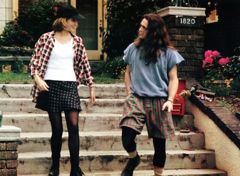 Singles (1992) Singles 1992, Cameron Crowe, Character Archetypes, Winter Hipster, Mens Grunge, 90s Fashion Outfits Hip Hop, Fashion Guys, Rave Shirts, Punk Pants