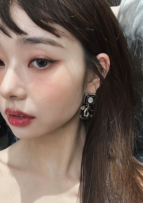 Dear Zia, Song Jia, Makeup Table, Barbie World, 가을 패션, Too Faced, Face Art, Beauty Inspiration, Makeup Inspo