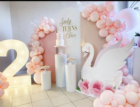 Swan Baby Shower Theme, Swan Birthday Theme, Swan Birthday Party Ideas, Swan Backdrop Ideas, Swan Backdrop, First Birthday Balloon Swan Theme, Swan Birthday Party Decoration, Swan Baby Shower, Monster Inc Birthday