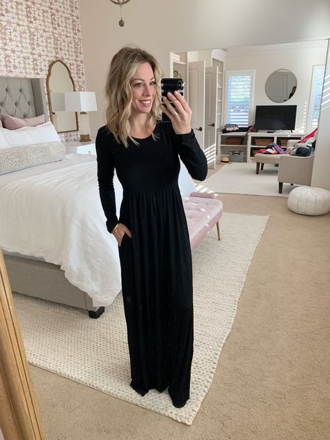 Women's fashion amazon - long sleeve maxi dress Black Long Sleeve Maxi Dress Outfit, Long Sleeve Maxi Dress Outfit, Long Sleeve Black Maxi Dress, Released Hem Jeans, Amazon Items, Fashion Haul, Maxi Dress Winter, Maxi Dress Outfit, Winter Dress Outfits