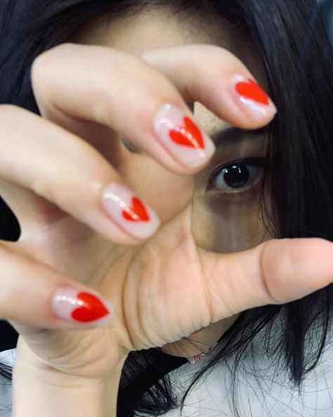 Joy Nails, Joy Instagram, Velvet Aesthetic, Joy Rv, Velvet Nails, Kpop Nails, Joy Red Velvet, Red Icons:), Soo Young