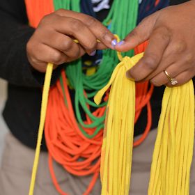 something-old-something-new Tshirt Necklace Diy How To Make, Diy Rope Necklace Tutorial, Tshirt Jewelry, Cut Tshirt Diy, T Shirt Necklace, Shirt Crafts, Diy Necklaces Tutorial, Tshirt Necklace, Yarn Necklace