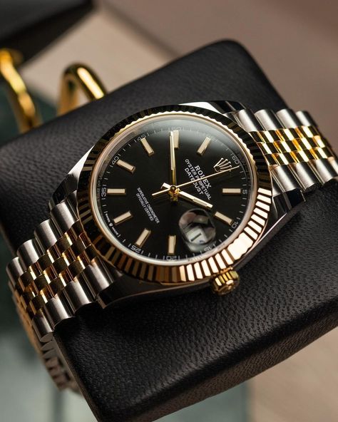 Rabastan Lestrange, Stylish Watches Men, Classy Watch, Fancy Watches, Rolex Watches For Men, Premium Watches, Best Watches For Men, Rolex Watch, Stylish Watches