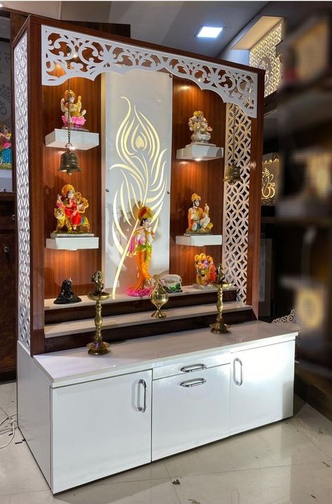 #Plywoodfurniture #homemandir Acrylic Mandir, Mandir Ideas, Big Temple, Wooden Mandir, Home Mandir, Temple For Home, Mandir For Home, Puja Ghar, Mandir Design