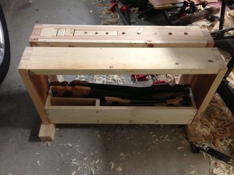 Split top Saw Bench Nicest sawbench I've ever seen! TerryDowning @ LumberJocks.com Small Workbench, Portable Workbench, Wooden Tool Boxes, Split Top, Tool Bench, Woodworking Bench Plans, Workbench Plans, Woodworking Workbench, Bench Plans