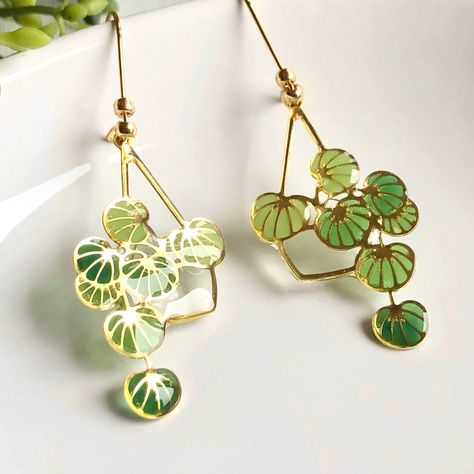 Leaf Accessories, Gardener Gifts, Plant Earrings, Plant Jewelry, Leaf Plant, Hanging Plant, Botanical Jewelry, Leaf Jewelry, Funky Jewelry