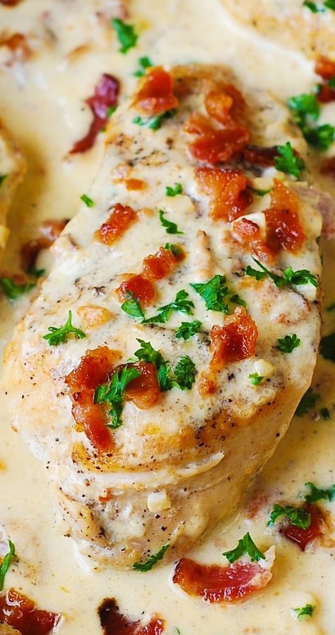 ASIAGO CHEESE Chicken with Bacon Cream Sauce. Ruby Tuesday Asiago Bacon Chicken, Chicken With Bacon Cream Sauce, Ways To Cook Chicken Breast, Cheese Cream Sauce, Bacon Cream Sauce, Asiago Chicken, Chicken With Bacon, Moist Chicken Breast, Ways To Cook Chicken