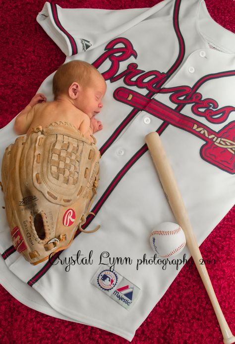 Baby Boy Newborn Pictures, Newborn Photography Boy, Newborn Photography Poses, Baby Boy Pictures, Newborn Baby Photoshoot, Baby Boy Photography, Room Baby, Baseball Theme, Baby Poses