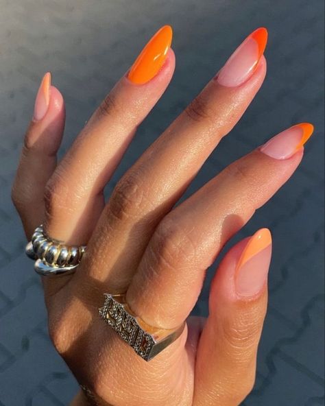 Nails Acrylic Designs Orange, Orange Nail Aesthetic, Nails Gel Orange, Simple Orange Nails, Orange Nail Inspiration, Trendy Orange Nails, Nail Inspo Orange, Orange Nails Design, Short Nails Easy