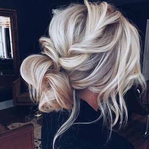 Messy Updo, Wedding Hair Inspiration, Platinum Blonde Hair, Wedding Hairstyles Updo, Hair Updo, Wedding Hair And Makeup, Messy Hairstyles, Bride Hairstyles, Hair Dos