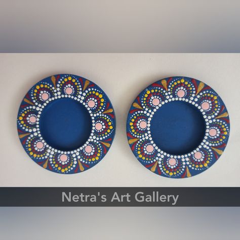 Dot Mandala Tea Light Holder, Diwali Diya Painting Ideas, Acrylic Rangoli, Diwali Decoration Items, Diwali Craft, Mandala Painted Rocks, Diy Crafts Paper Flowers, Painted Vases, Mandala Dots