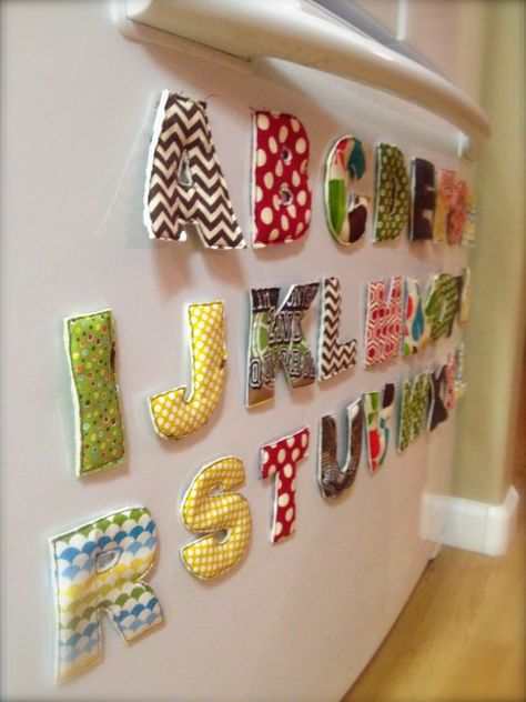 Diy Alphabet Letters, Fridge Magnets Diy, Magnetic Alphabet Letters, Fabric Alphabet, Magnets Diy, Alphabet Magnets, Diy Xmas Gifts, Summer Sewing, Diy Letters