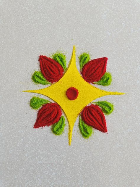 Small Easy Rangoli Designs, Small Rangoli Designs, Sanskar Bharti Rangoli Designs, Colour Rangoli, Art Satisfying, Easy Rangoli Design, Rangoli Designs Simple Diwali, Rangoli Simple, Easy Rangoli Designs Diwali