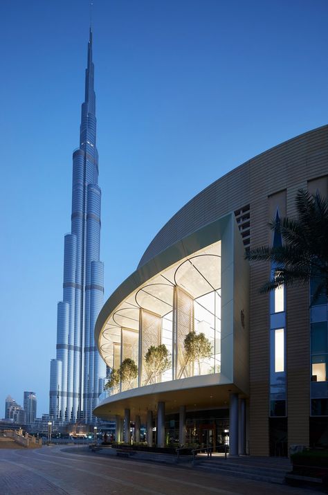 Mall Facade, Store Architecture, Retail Architecture, Dubai Architecture, Foster Partners, Mid Century Modern Lighting, Dubai Mall, Facade Architecture, Apple Store