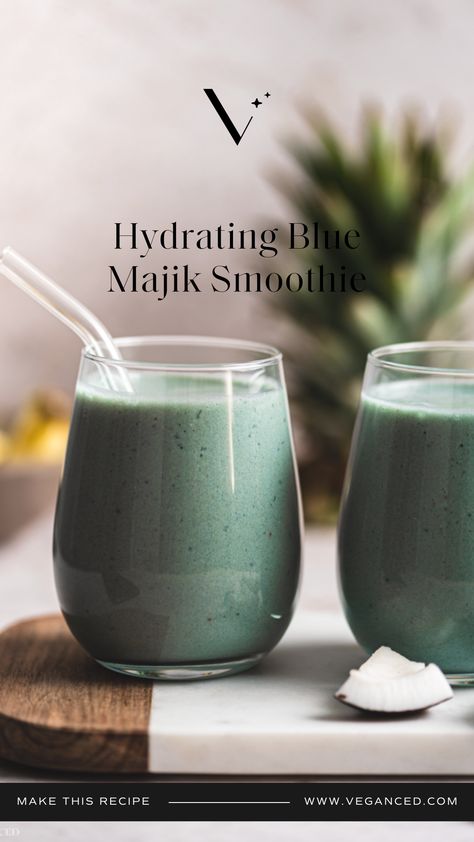 Kickstart your day with our revitalizing Blue Majik Smoothie! It's a powerhouse of health-boosting nutrients designed to give you the energy you need to conquer your day. Spoiler Alert: It tastes even better than the Augustinus Bader Smoothie. Discover the recipe in this pin! Blue Majik, Spirulina Smoothie, Yummy Smoothie Recipes, Frozen Pineapple, Easy Drinks, Healthy Joints, Vegan Smoothies, For Glowing Skin, Smoothie Ingredients