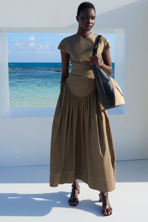 Afro Bohemian, Couture Mode, 2022 Fashion, Fall 2022, 가을 패션, Pre Fall, Design Inspo, Fashion Inspo Outfits, Casual Chic