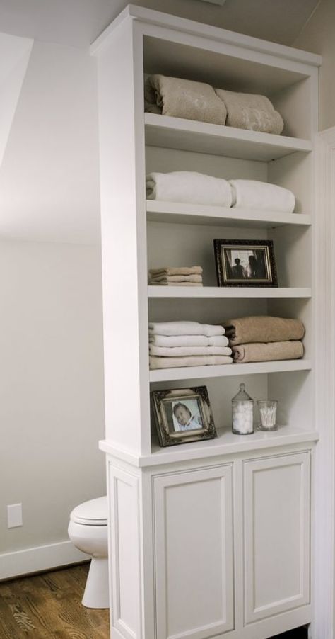 Bathroom Linen Cabinet With Hamper, Bathroom Storage Remodel, Shower With Storage Next To It, Cabinet Over Toilet Ideas, Master Bath Storage, Bathroom Storage Tower, Green Bathroom Ideas, Decora Fashion, Bathroom Ideas 2024