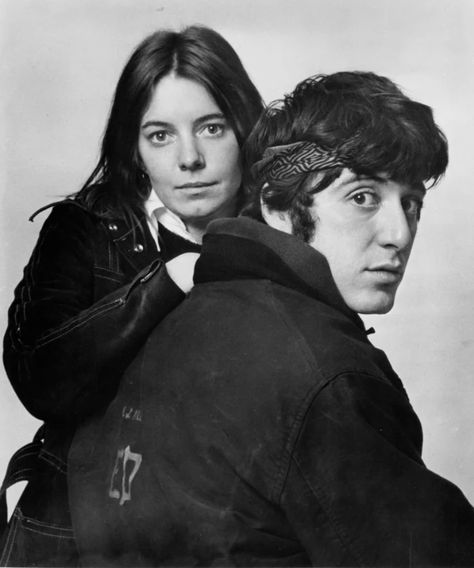 30 Vintage Photos of Al Pacino and Kitty Winn on the Set of “The Panic in Needle Park” (1971)30 Vintage Photos of Al Pacino and Kitty Winn on the Set of “The Panic in Needle Park” (1971) The Panic In Needle Park, Panic In Needle Park, Nathan Fielder, Al Pacino, Love My Husband, Drama Film, Press Photo, Hollywood Celebrities, Famous People