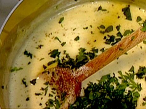 Gorgonzola Cream Sauce, Gorgonzola Sauce, Barefoot Contessa Recipes, Beef Filet, Ina Garten Recipes, Grilled Flank Steak, Marinade Sauce, Gravy Sauce, Barefoot Contessa