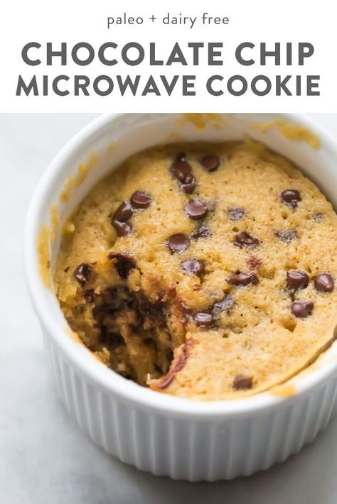 Microwave Recipes Dessert, Microwave Cookie, Gluten Free Mug Cake, 40 Aprons, Chocolate Chip Mug Cake, Microwave Dessert, Protein Mug Cakes, Biscuits Diététiques, Healthy Cookie Dough