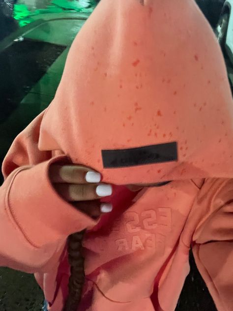 No Face Photo Ideas Black Woman, No Face Pics Aesthetic Black Women, Photo Dump Pics, Black Woman Luxury Aesthetic Pink, New Car Aesthetic Black Woman, Black Girls Mirror No Face, Face Pictures, Fly Outfit, Pink Girly Things