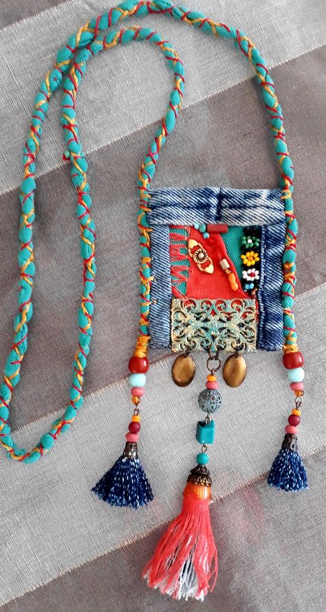 Fabric Necklaces Ideas, Upcycle Jewelry Ideas, Denim Necklace, Fiber Art Jewelry, Textile Necklace, Fiber Jewelry, Fabric Necklace, Assemblage Jewelry, Handmade Fashion Jewelry