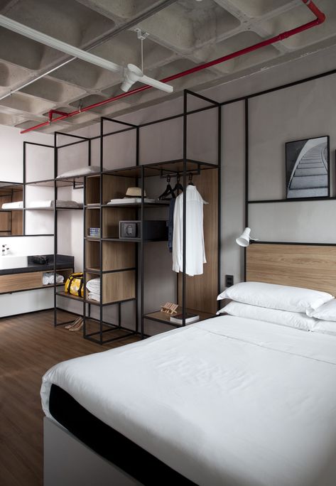 Gallery of Ibis hotels - New concept / FGMF Arquitetos - 1 Hotel Safe, Hotel Concept, Hotel Room Design, Urban Loft, Hotel Furniture, Bedroom Hotel, Hotel Discount, Booking Hotel, Closet Bedroom