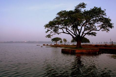 Rankala Lake is a picturesque lake in the Kolhapur District of the state of Maharashtra in western India. Sahyadri Mountains, Random Photography, Jai Hind, Stone Quarry, The Quarry, Historical Places, Tourist Places, Historical Place, Places To Travel