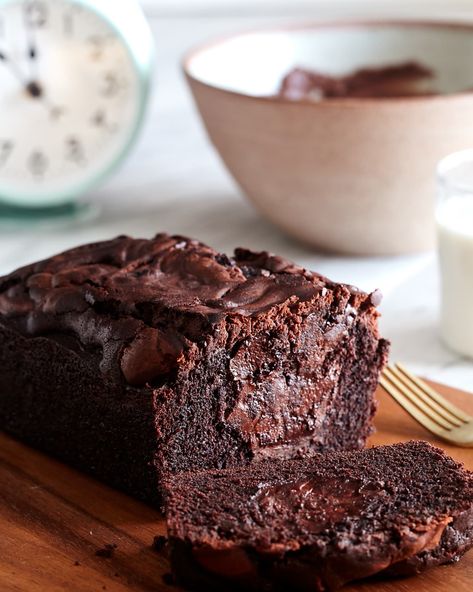 Best served with a glass of cold milk. Outrageous Desserts, Desserts Brownies, Celebration Recipes, Chocolate Fudge Cake Recipe, Fudge Cake Recipe, Fudgy Cake, Chocolate Loaf Cake, Cake Loaf, Loaf Cake Recipes