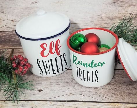 Get decorating with these fun free Christmas canisters and SVG cut files. Christmas Canisters Diy, Christmas Canisters, Canisters Diy, White Canister Set, Decorative Glass Blocks, Faith Crafts, Stacked Hair Bow, Cookies For Santa Plate, Vinyl Svg