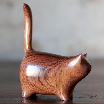 1000+ ideas about Carving on Pinterest | Whittling, Wood spoon and ... Art Sculpture En Bois, Cat Carving, Konst Designs, Cat Wood, Wood Animal, Wood Carving Designs, Wood Cat, Animale Rare, Fat Cat